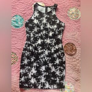 Guess Monochrome Palm Midi Dress